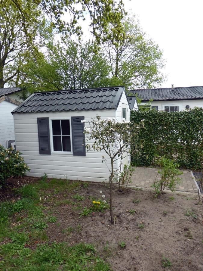 Tiny House Appelvinkje, Huisje Met Bedstee In Bosrijke Omgeving Villa Oisterwijk Exterior foto